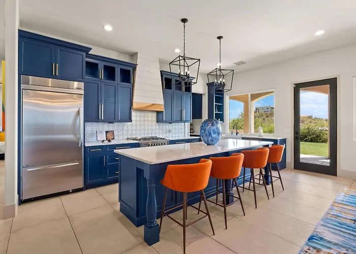 Luxury Foothills Estate • Heated Pool Views * Tucson